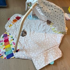 LOVEVERY play gym with tent and cards